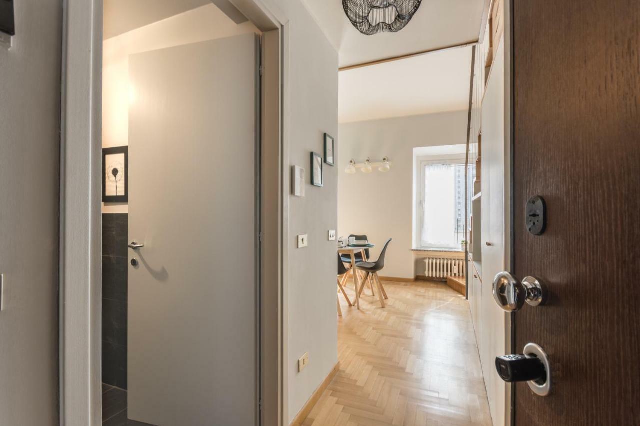 Apartament Modern Simplicity In Milan Centre Zewnętrze zdjęcie