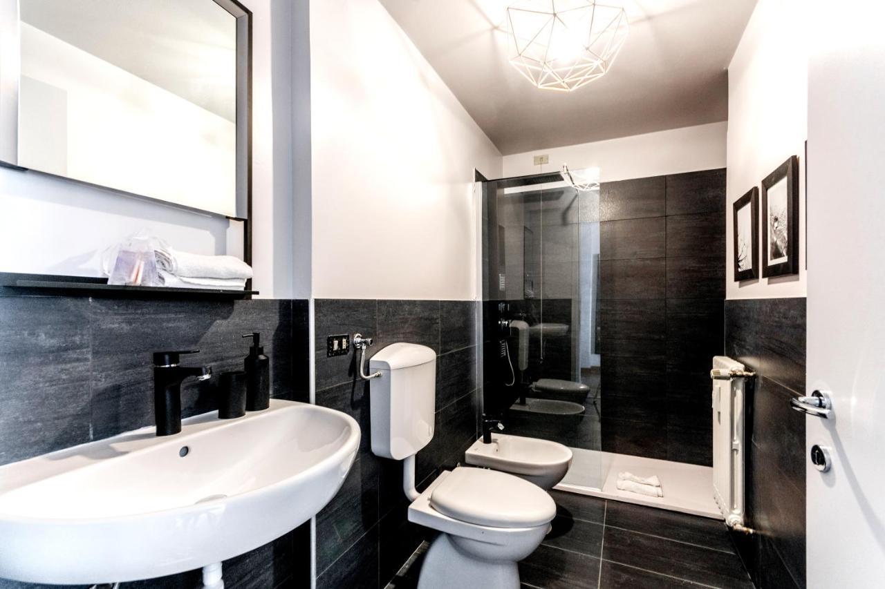 Apartament Modern Simplicity In Milan Centre Zewnętrze zdjęcie